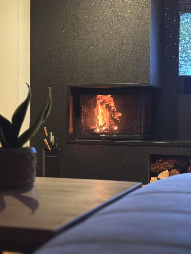 e2f3b346-fd40-4637-b98d-2825dfe4ce64 e2f3b346-fd40-4637-b98d-2825dfe4ce64